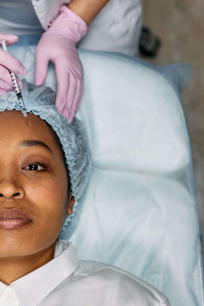 Imagen que ilustra los resultados del tratamiento cosmético con botox en Miami, Florida. | Cirugía Plástica Xiluet